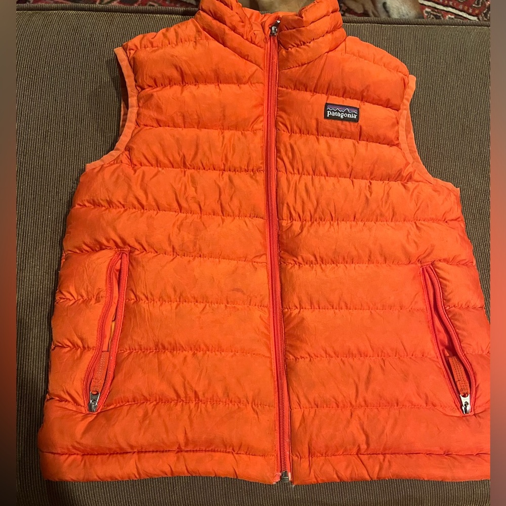 Patagonia kids vest size small (8) in good condition